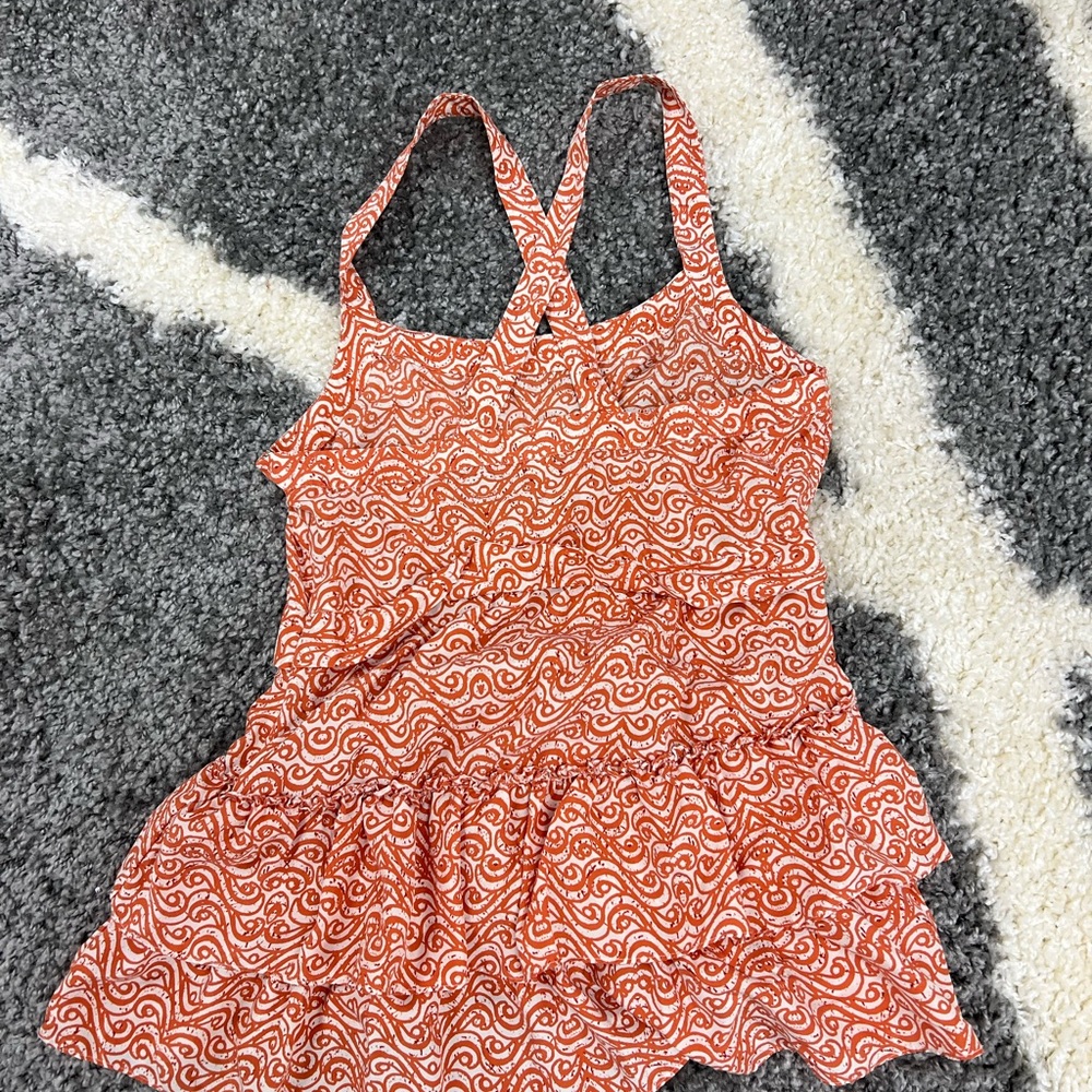 Orange and cream top. Nice and cool.